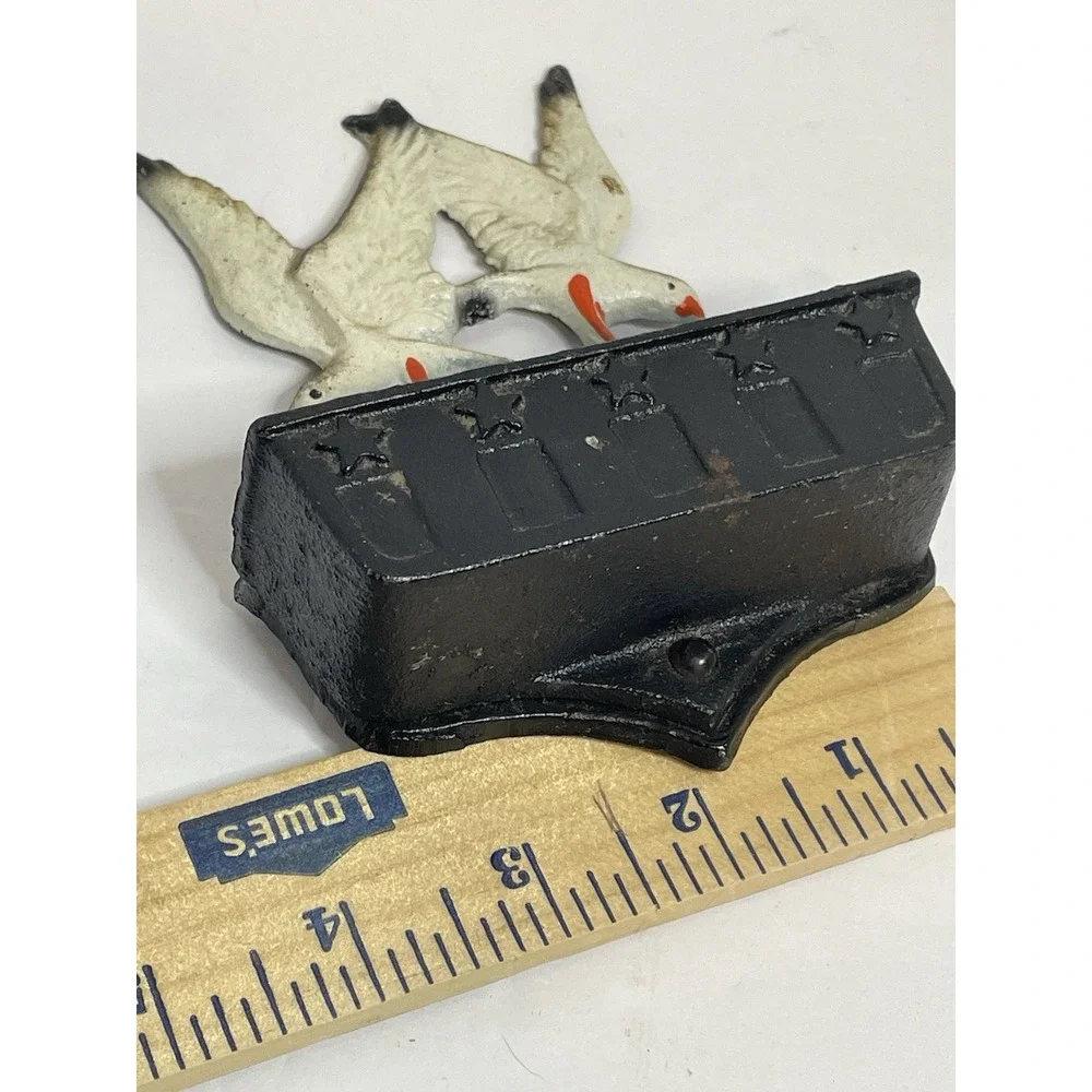 Seagull Match Holder Cast Iron Mid Century 5.5 x 4